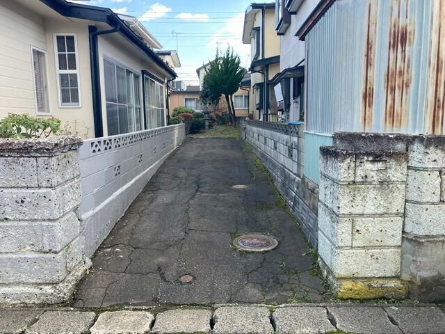 4DK Detached House for Sale in Takizawa, Iwate - 300万円 - Thumbnail 3