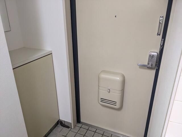 Renovated 1K Apartment for Sale in Matsuyama's Dogo Area - Thumbnail 3