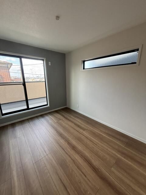 New 3LDK House with Garage Near Yato Station, Higashiosaka - Thumbnail 2