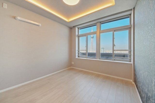 2LDK Apartment for Sale in Sumida, Tokyo - 80.38sqm - Thumbnail 4