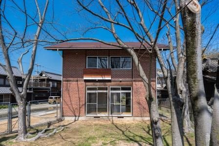 Renovated 5LDK House Near Takuma Station in Mitoyo City - Thumbnail 3
