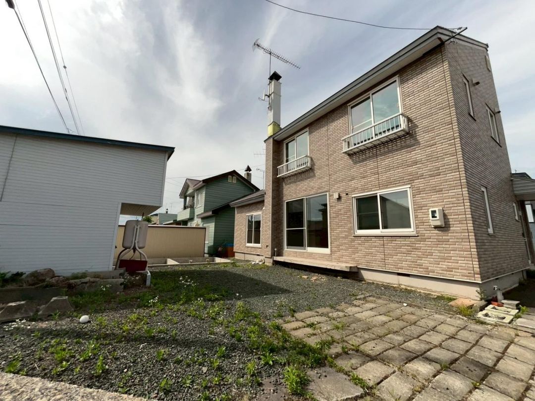 5LDK Corner Lot House for Sale in Bihoro, Hokkaido - Thumbnail 3