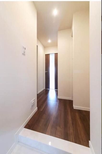 2LDK Apartment for Sale in Sumida, Tokyo near Kinshicho Station - Thumbnail 3