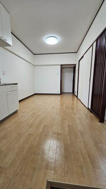 3LDK Apartment for Sale in Higashiyodogawa, Osaka - 980万円 - Thumbnail 4