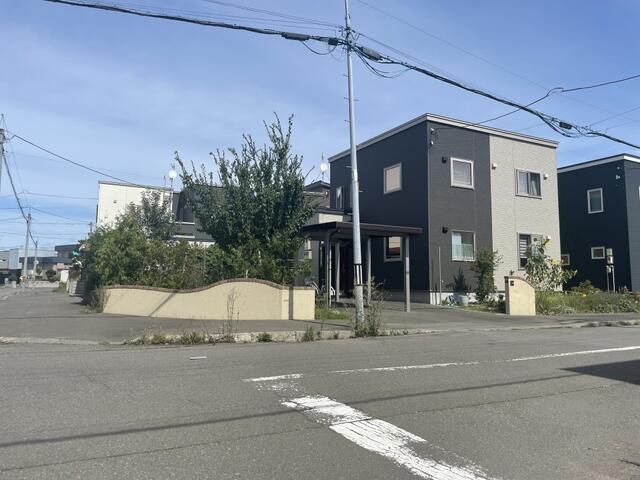 4LDK Detached House near Yurigahara Station, Sapporo - Thumbnail 2