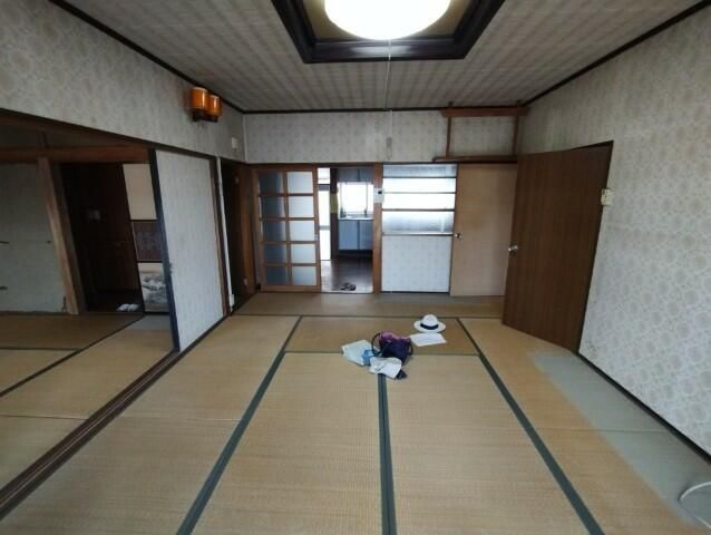 7DK Detached House with Large Garden for Sale in Nagano City - Thumbnail 4