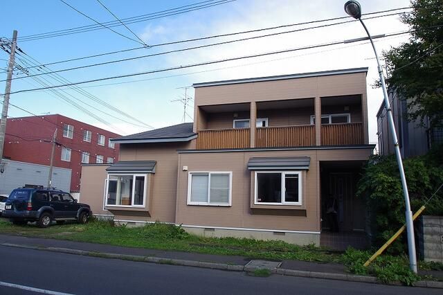 5LDK Detached House for Sale in Sapporo Higashi Ward, Hokkaido - Thumbnail 2