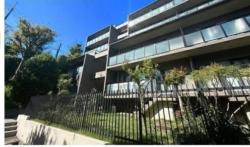 Renovated 3LDK Apartment for Sale in Ibaraki, Osaka - Thumbnail 2