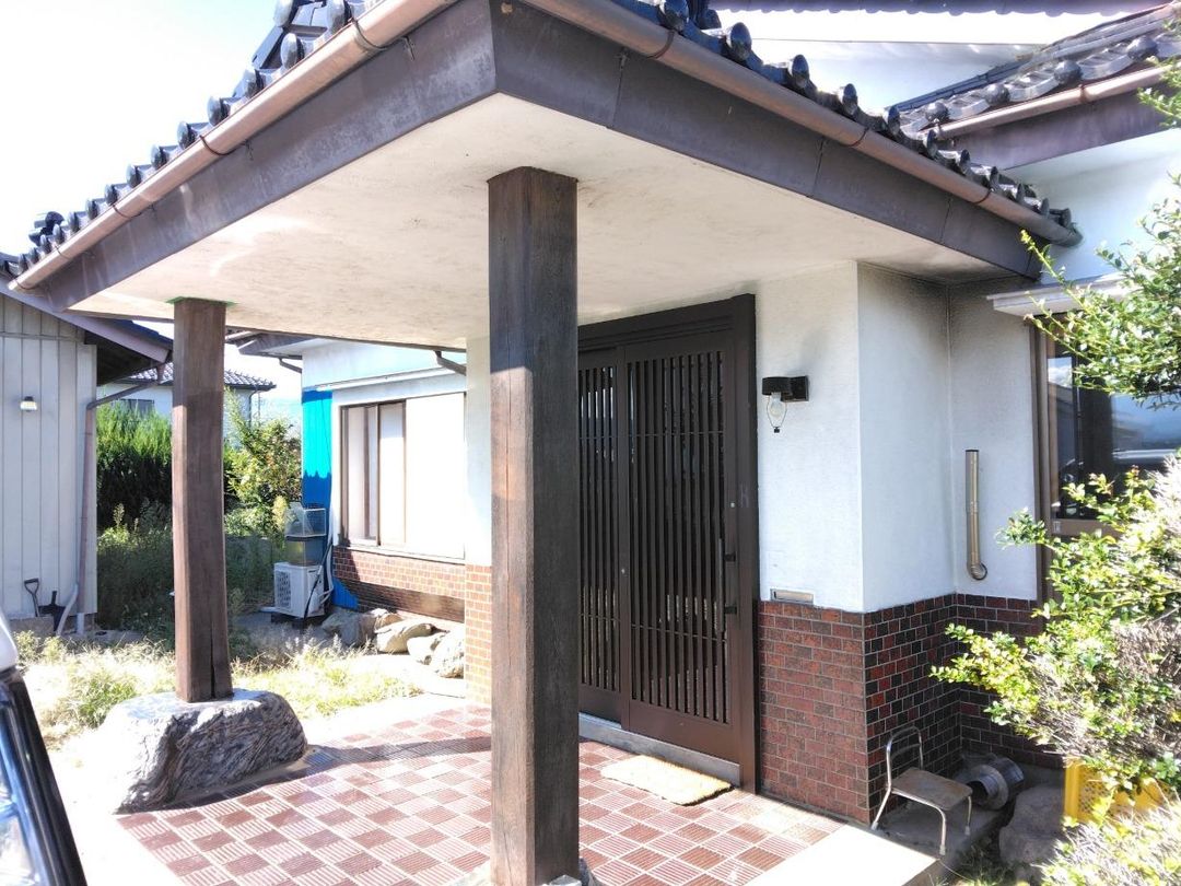 Renovated 5DK House with Mountain Views in Minami-Minowa, Nagano - Thumbnail 3