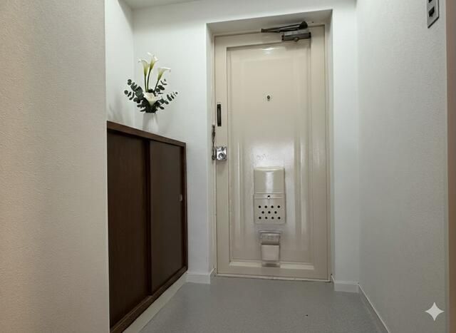 2LDK Apartment for Sale near Senriyama-Omiya Station, Osaka - Thumbnail 3
