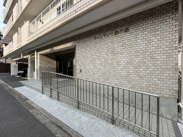 2LDK Apartment for Sale near Senriyama-Omiya Station, Osaka - Thumbnail 2