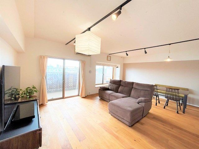 2LDK Apartment for Sale in Kawaguchi, Saitama - Thumbnail 3