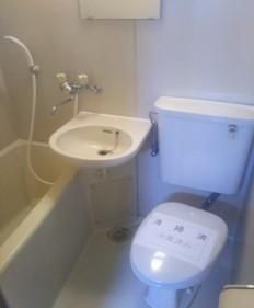 Renovated Studio Apartment for Rent in Suita, Osaka - Thumbnail 4