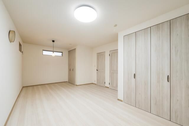 3LDK Detached House for Sale in Higashisumiyoshi, Osaka - Thumbnail 2
