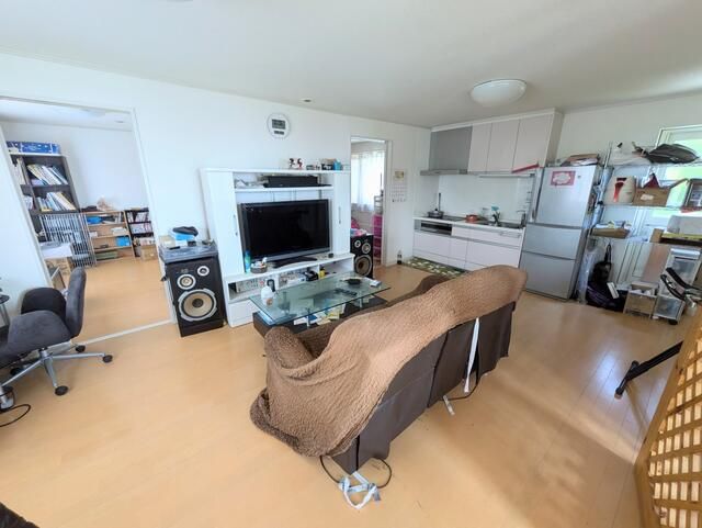 Renovated 4LDK House with Sea View in Otaru, Hokkaido - Thumbnail 4