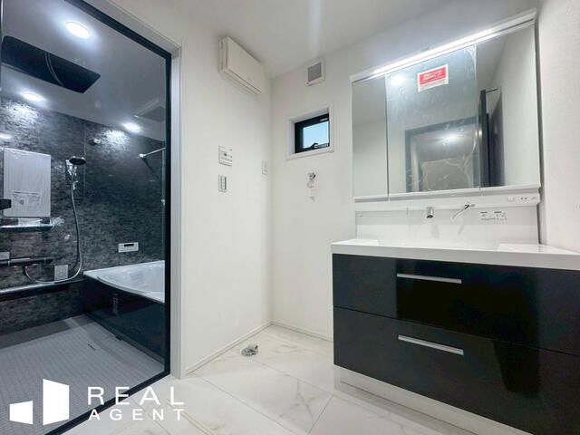 New 4LDK House Near Tsunashima Station, Yokohama - Thumbnail 4