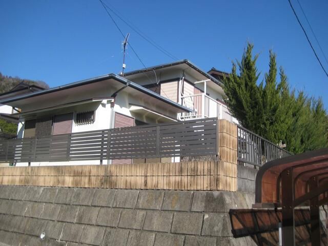 5DK Detached House for Sale in Matsuda, Kanagawa with Renovated Kitchen - Thumbnail 2