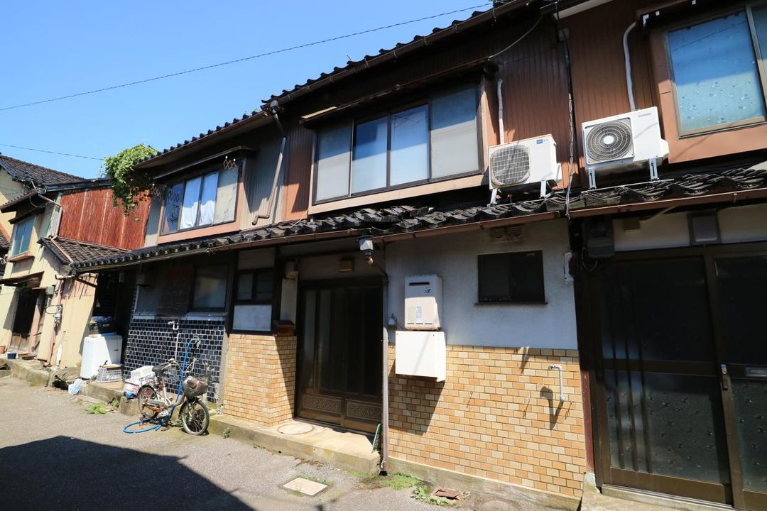 Renovation Project Kominka House Near Higashi Chaya, Kanazawa - Thumbnail 2