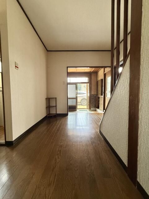 7-Bedroom Country House with Large Garden for Sale in Nagaoka - Thumbnail 3