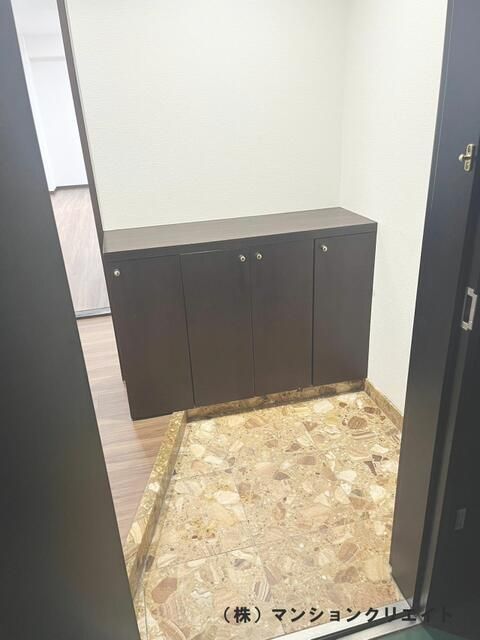 Renovated 3LDK Apartment in Fukui City Near Nishi Betsuin Station - Thumbnail 3