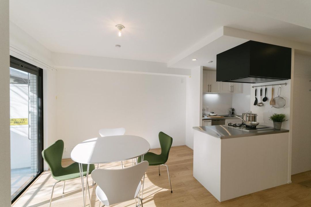 Renovated 2LDK Apartment for Sale in Suginami, Tokyo - Thumbnail 2