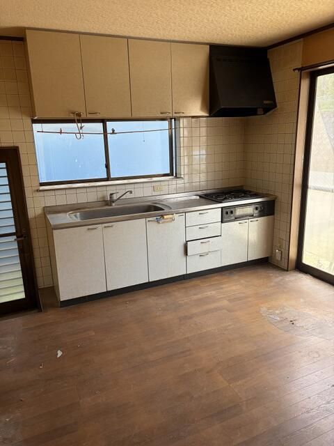 4LDK Used House in Matsuyama, Ehime - 196 sqm - Thumbnail 4