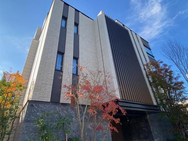 2024-Built 2LDK Apartment for Sale in Setagaya's Umegaoka - Thumbnail 2