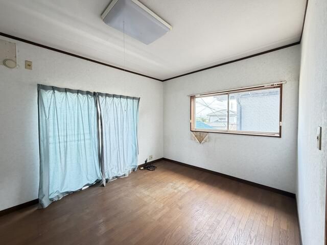 3LDK Pre-owned House for Sale in Itako, Ibaraki with Garage - Thumbnail 4