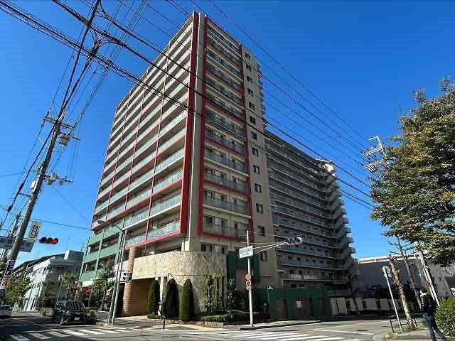 81.11 sqm 3LDK Condominium for Sale in Minoo, Osaka - Thumbnail 2