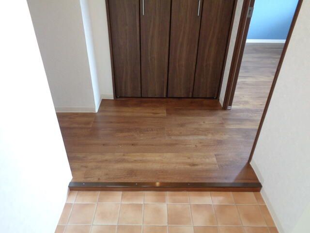 3LDK Apartment for Sale in Tondabayashi, Osaka - 75.54 sqm - Thumbnail 4