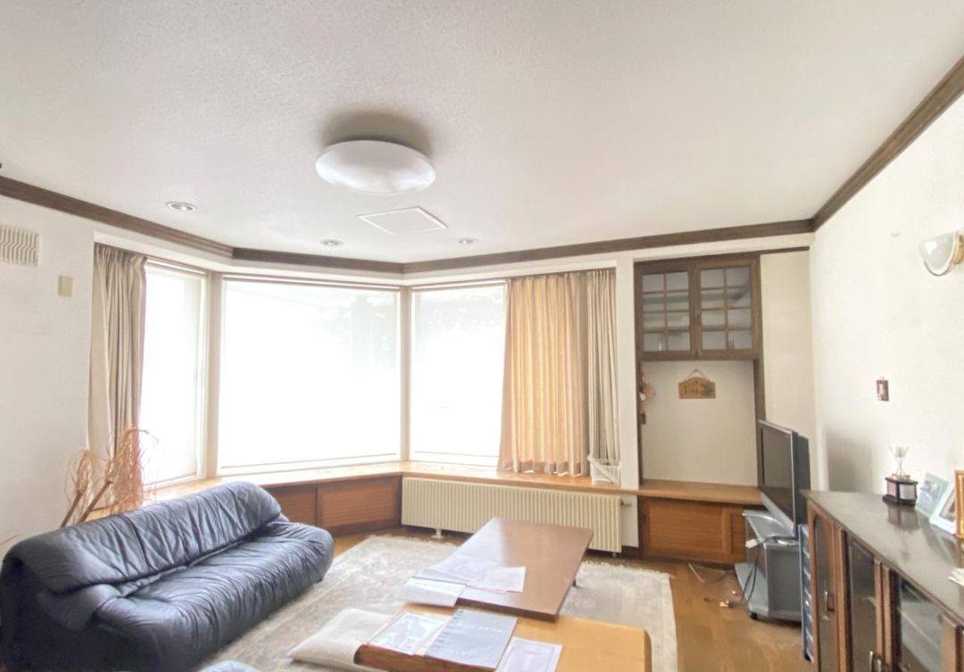 156 Tsubo 5SLDK House for Two Families in Kitahiroshima - Thumbnail 3