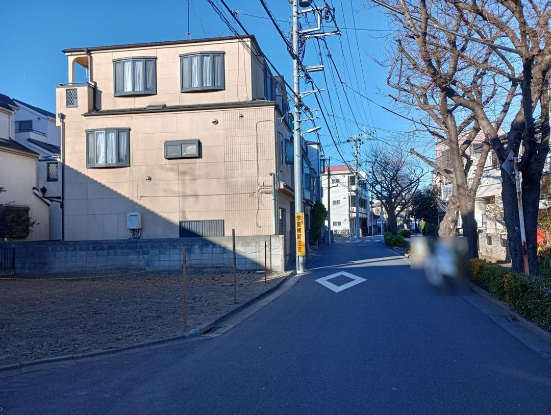 Residential Land for Sale in Edogawa, Tokyo - 109.06 sqm Corner Lot - Thumbnail 2