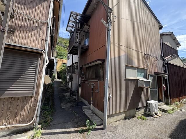 1DK Wooden House for Sale/Rent in Takamatsu, Kagawa - Thumbnail 2