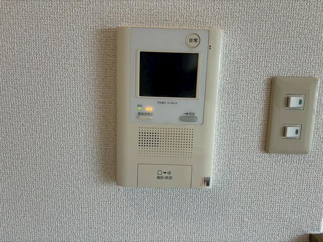 Renovated 3LDK Apartment for Sale in Izumi City, Osaka - Thumbnail 2
