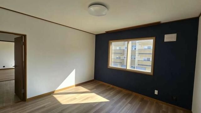 6LDK Renovated Family House for Sale in Asahikawa, Hokkaido - Thumbnail 3