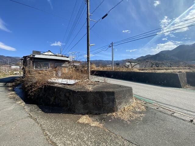 Residential Land for Sale in Kōshū, Yamanashi - 590.18 sqm - Thumbnail 3