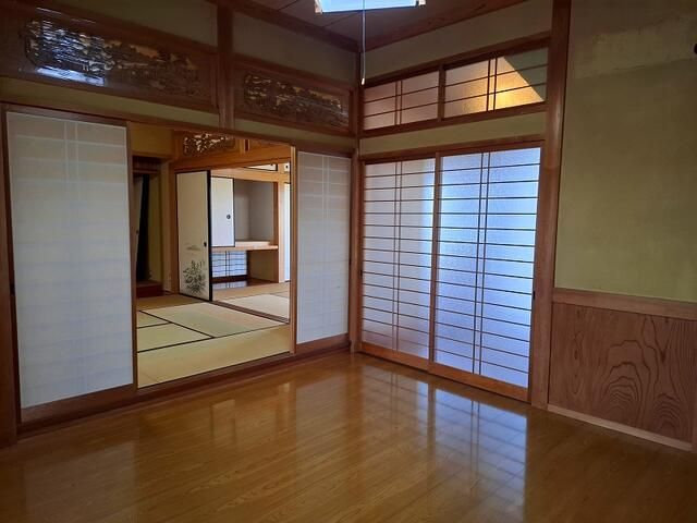 8SLDK Detached House for Sale in Tadotsu, Kagawa - Thumbnail 4