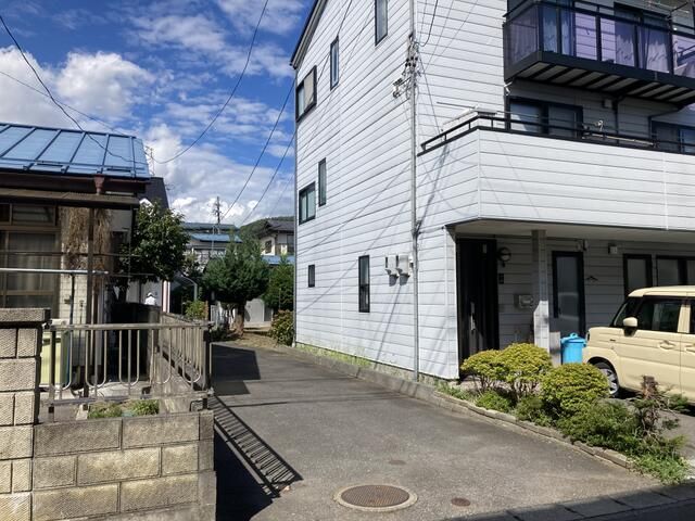 3DK Single-Story House with Garden in Shimosuwa, Nagano - Thumbnail 2