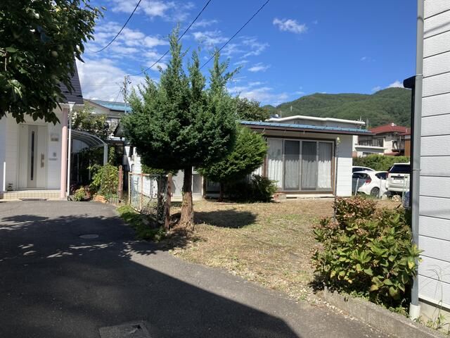 3DK Single-Story House with Garden in Shimosuwa, Nagano - Thumbnail 3