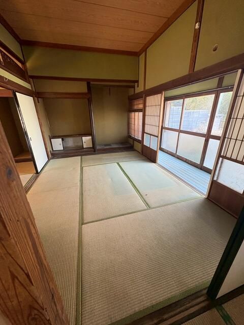 5DK Detached House for Sale in Kitakyushu, Fukuoka - Thumbnail 4