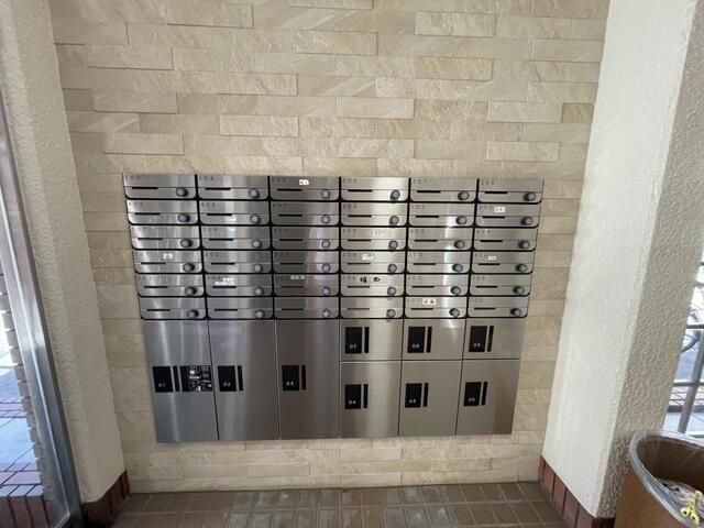 Moriguchi Apartment: 1R near Station, No Deposit, AC & Delivery Box - Thumbnail 2