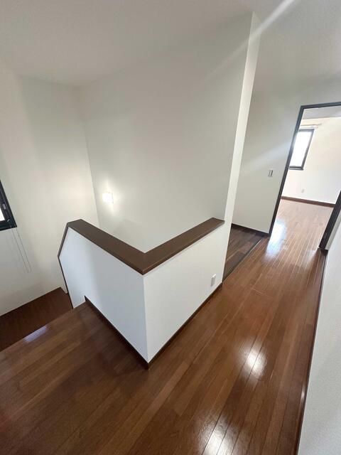 3SLDK House for Sale in Hadano, Kanagawa | 1994 Build, 2025 Renovation - Thumbnail 4