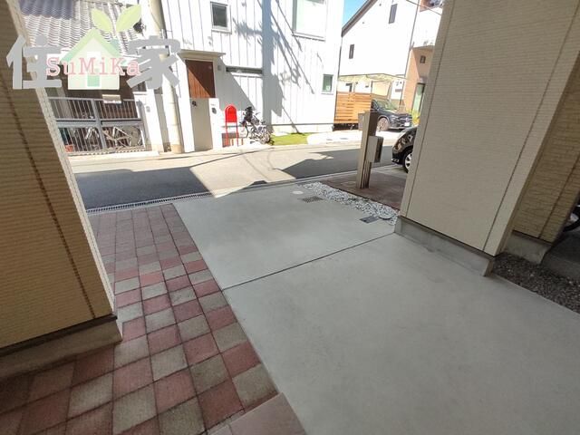 4LDK Detached House for Sale in Higashiosaka, Osaka - Thumbnail 3