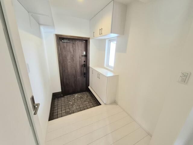 Renovated 4LDK Misawa Home in Asahikawa's Higashikō - Thumbnail 2