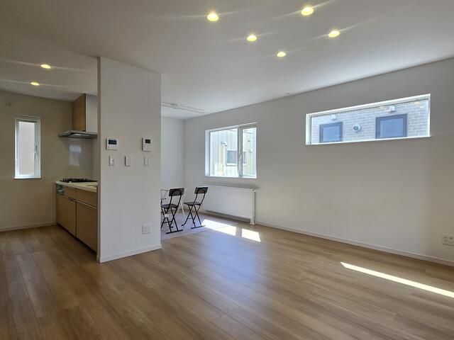 New 2023 4LDK Detached House Near JR Shinkotoni Station, Sapporo - Thumbnail 3