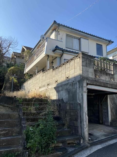 1979 3DK Detached House for Sale in Yokohama Minami Ward - Image 1