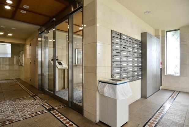 Shinjuku 1K Condo for Sale with 4.07% Yield | Tokyo Investment - Thumbnail 3