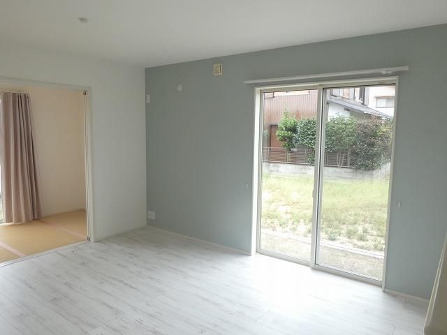 4LDK Detached House for Sale in Imabari, Ehime - 89.42 sqm - Thumbnail 2