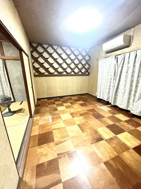 5LDK House for Sale in Sanyo-Onoda, Yamaguchi - 50万 Yen - Thumbnail 3