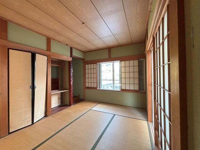 4LDK Detached House for Sale in Maizuru, Kyoto - 2.2 Million Yen - Thumbnail 3